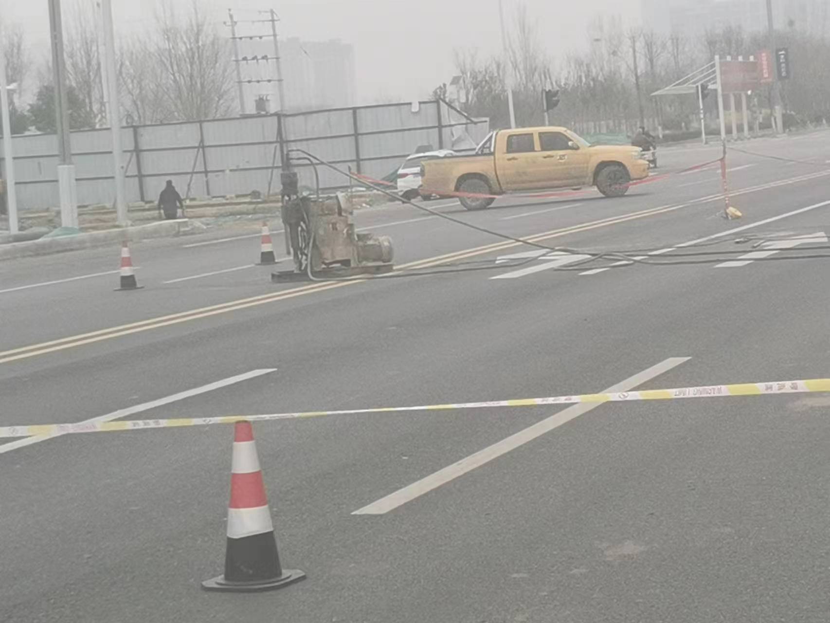 雁塔公路路基沉陷注浆